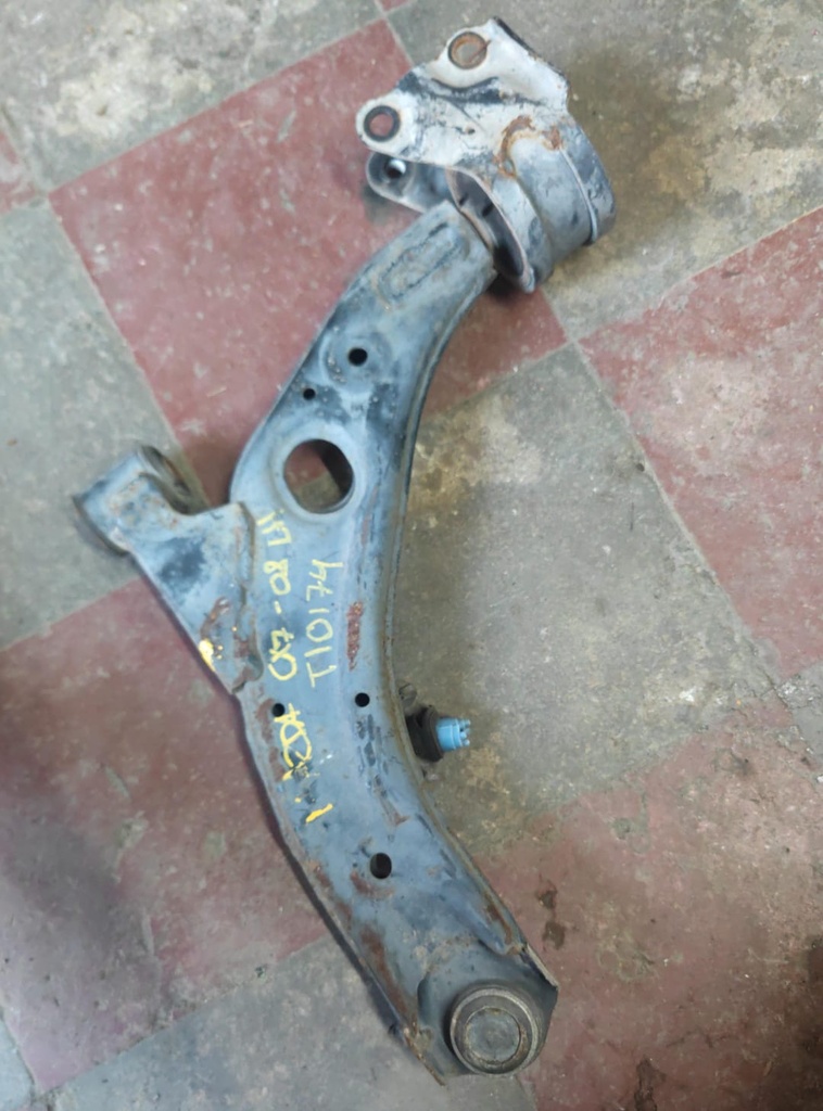 TIJERA LH MAZDA CX7 2008