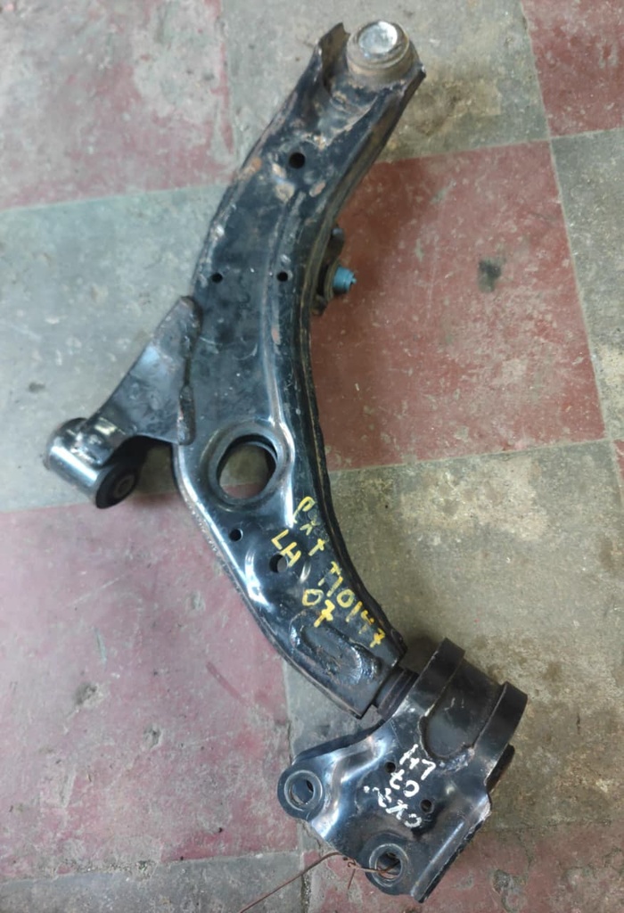 TIJERA LH MAZDA CX7 2007