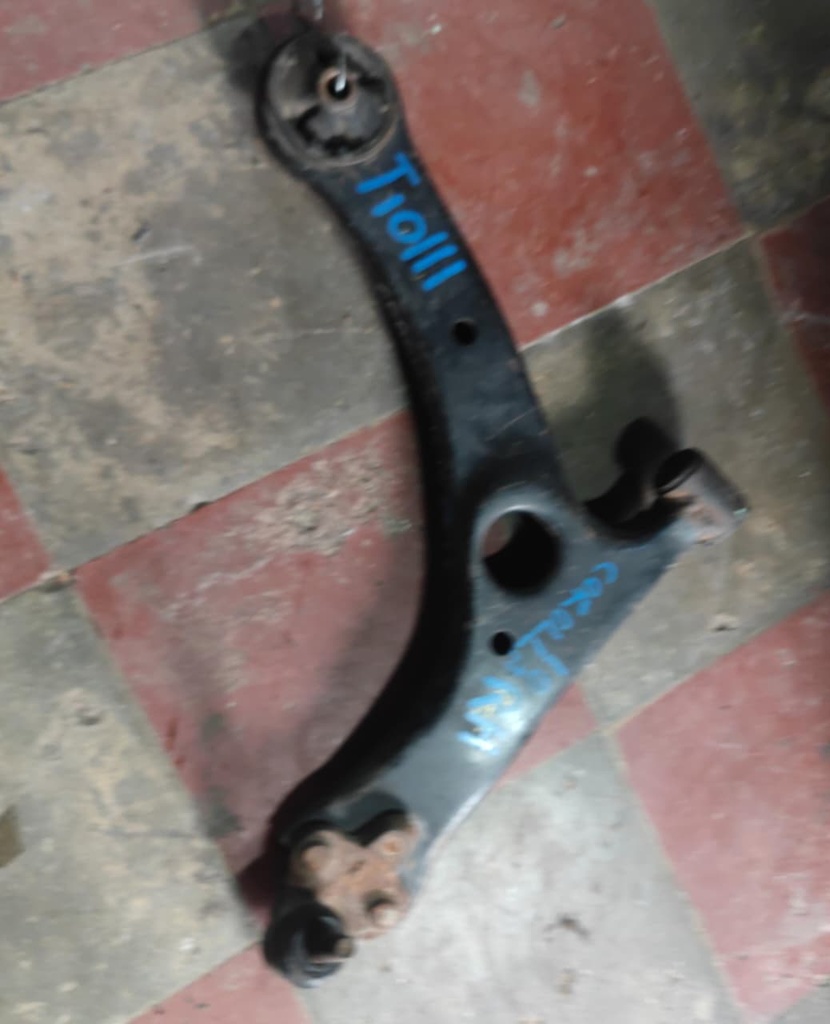 TIJERA RH TOYOTA COROLLA 13-15