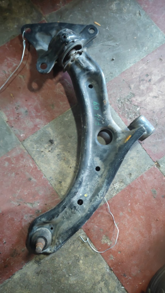 TIJERA RH HONDA FIT 2007