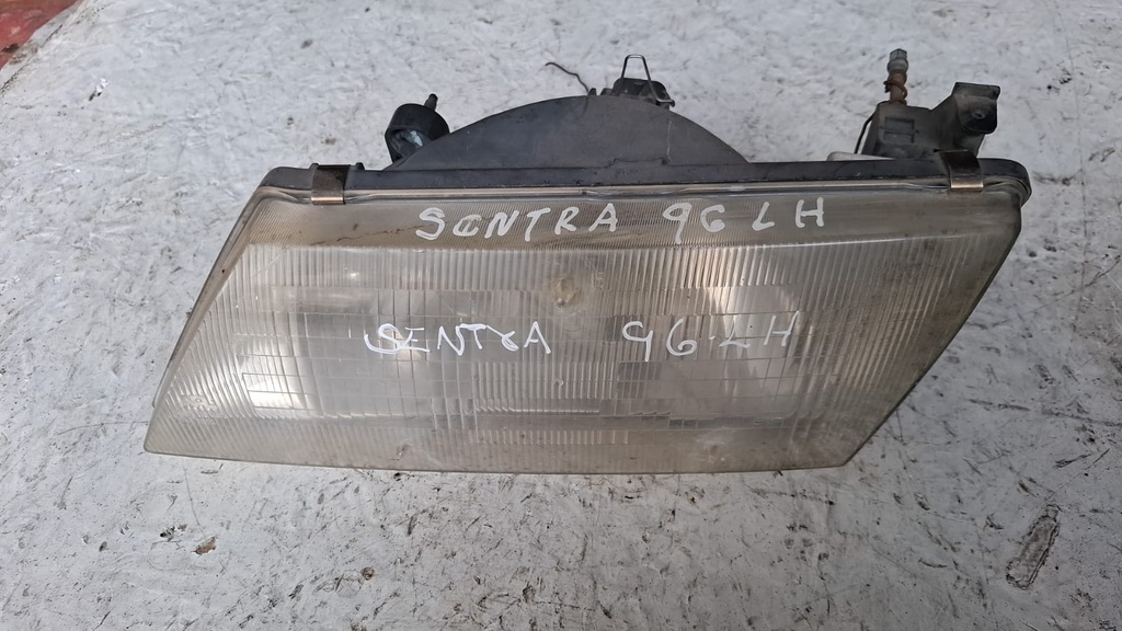 FARO LH NISSAN SENTRA 1996