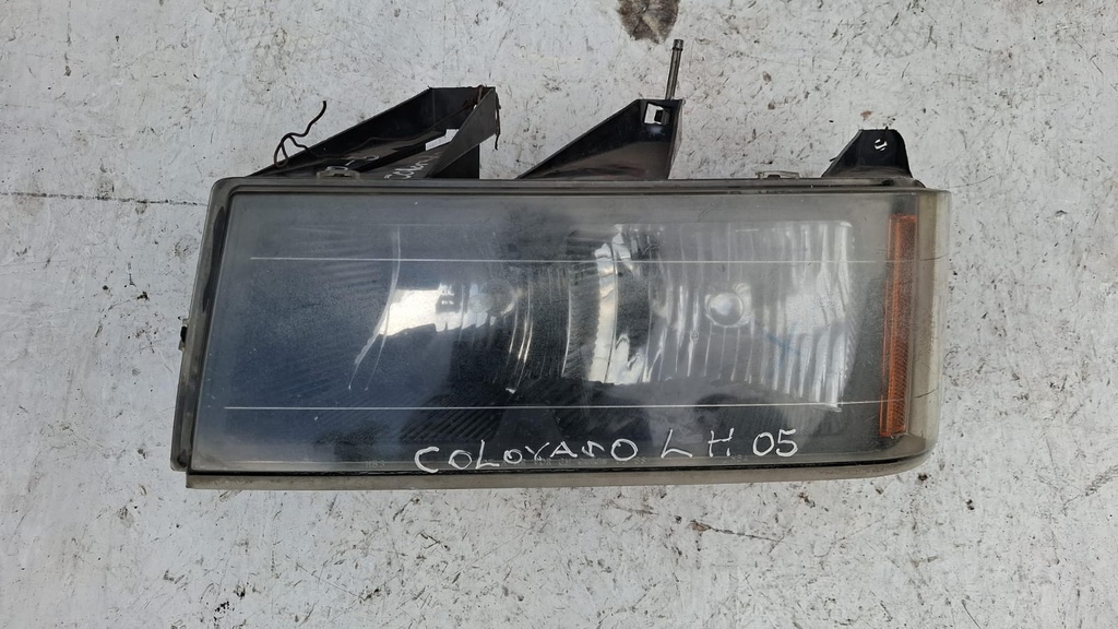 FARO LH CHEVROLET COLORADO 2005