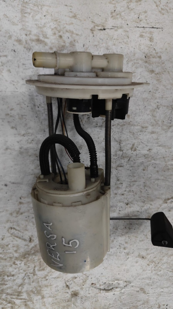 BOMBA DE GASOLINA NISSAN VERSA 2015