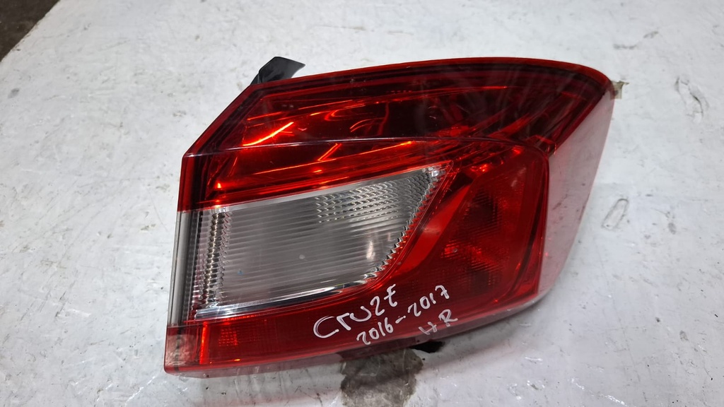 STOP RH CHEVROLET CRUZE 2017