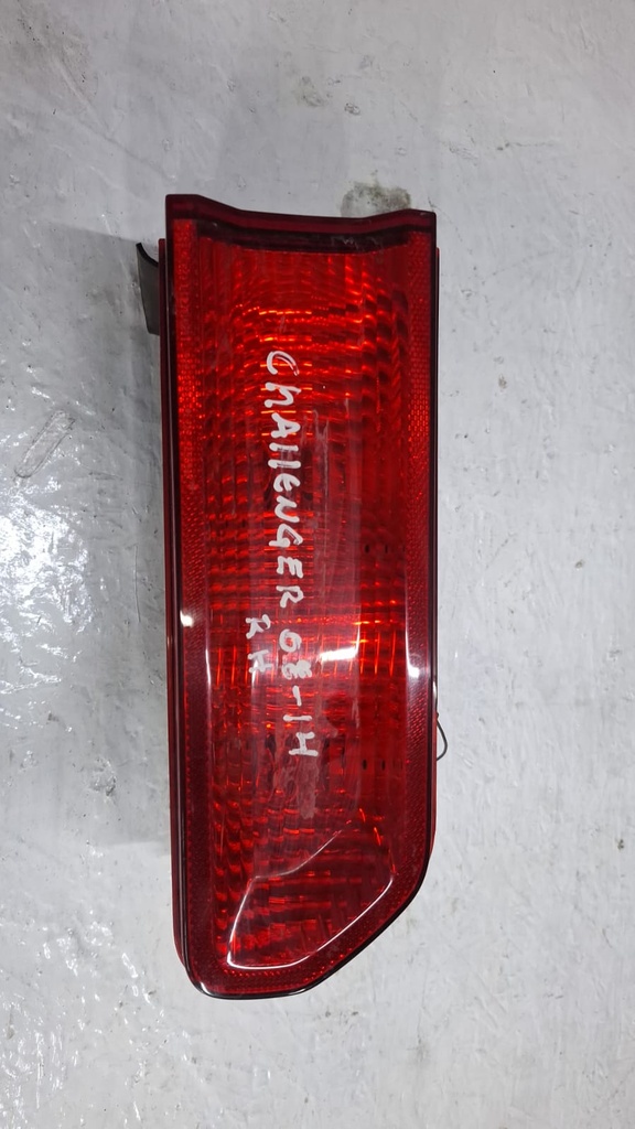 STOP RH DE FALDON DODGE CHALLENGER 2008/2014