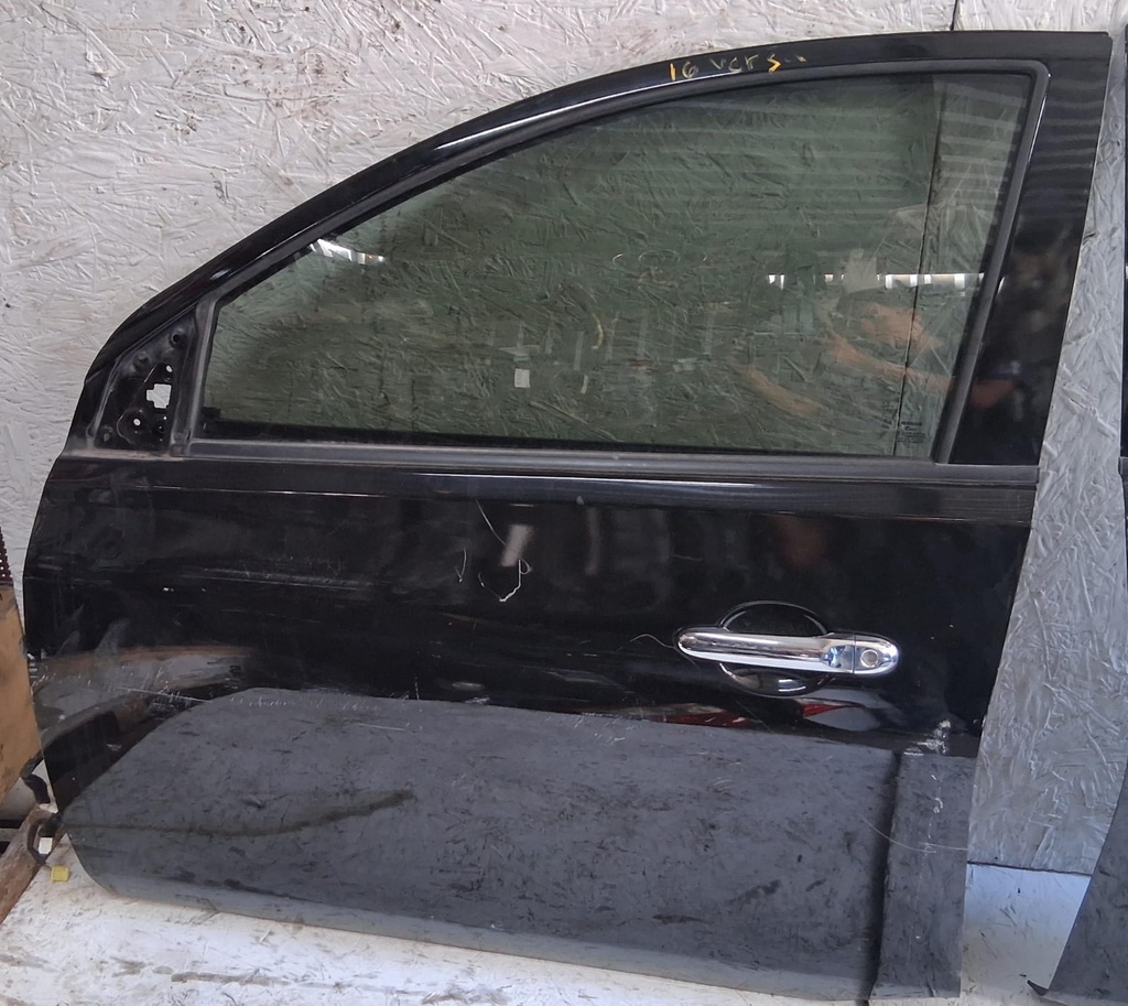 PUERTA DELANTERQA IZQUIERDA  LH NISSAN VERSA 2016