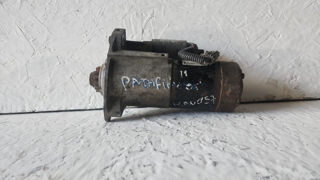 MOTOR DE ARRANQUE PATHFINDER 2011