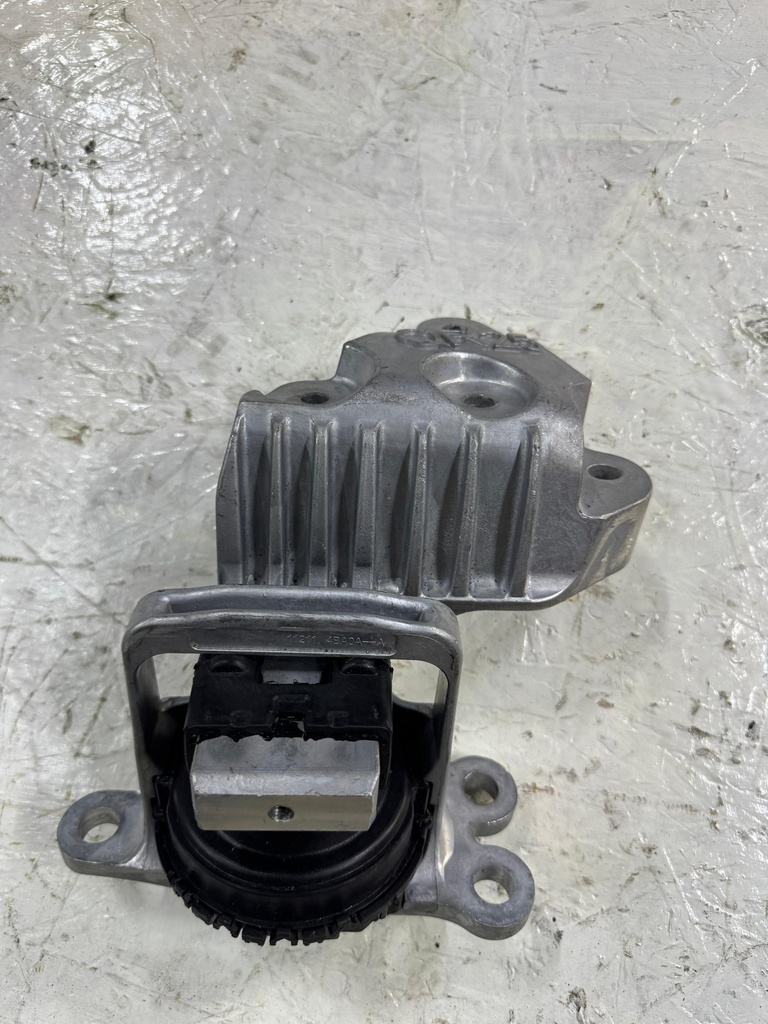SOPORTE DE MOTOR DE NISSAN ROGUE 14 -20 NUEVO