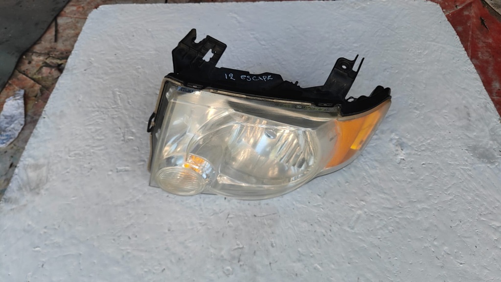 FARO LH FORD SCAPE 2012 