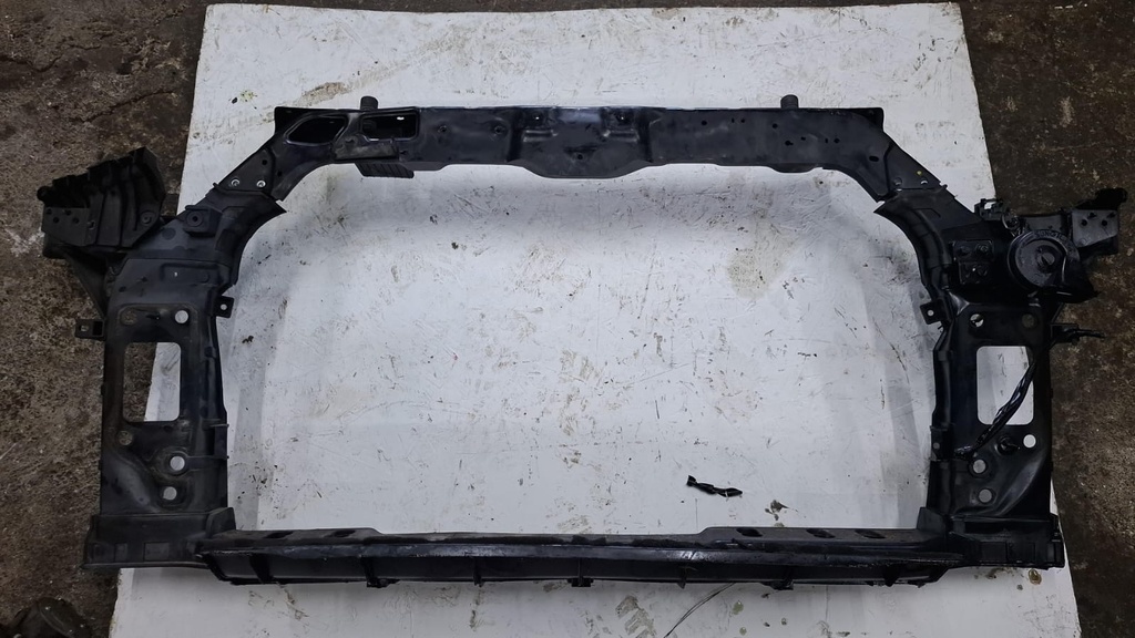 MARCO DE RADIADOR KIA SOUL 2014-2019 