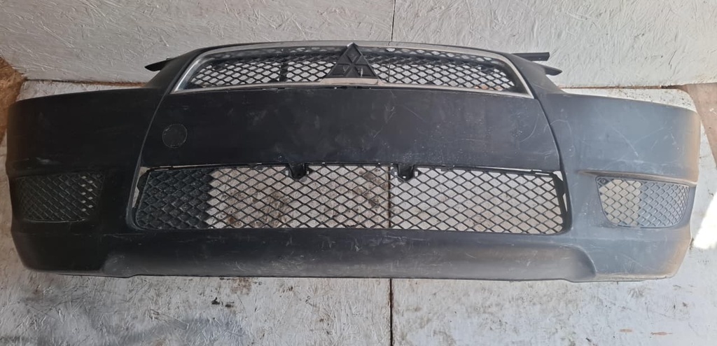 BUMPER DELANTERO MITSUBISHI LANCER 2011
