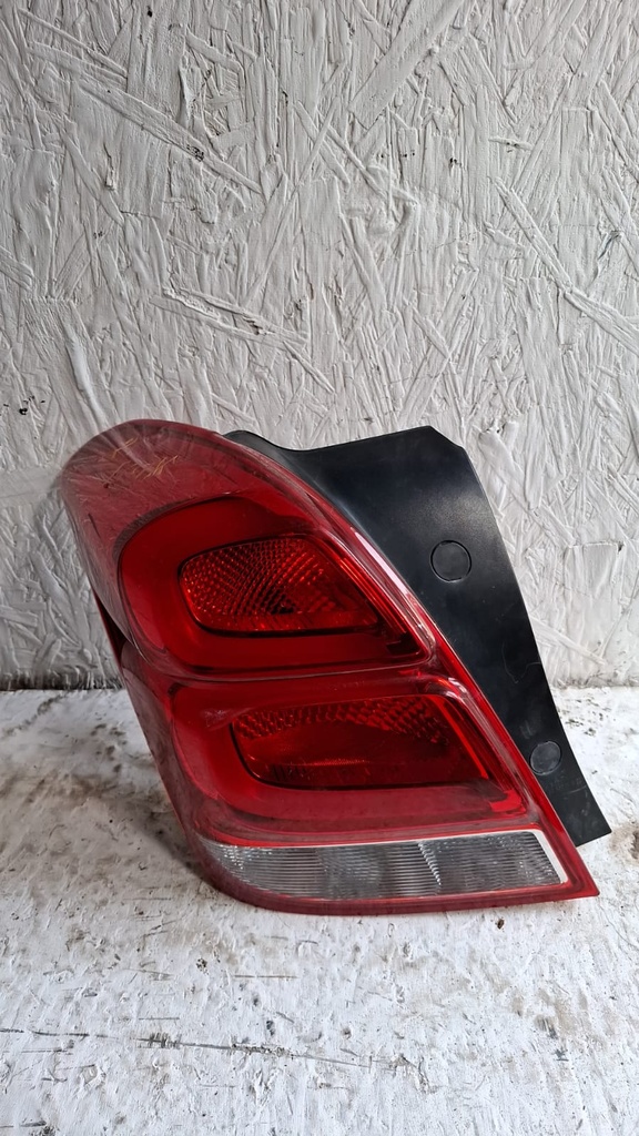 STOP LH CHEVROLET TRAX 2021