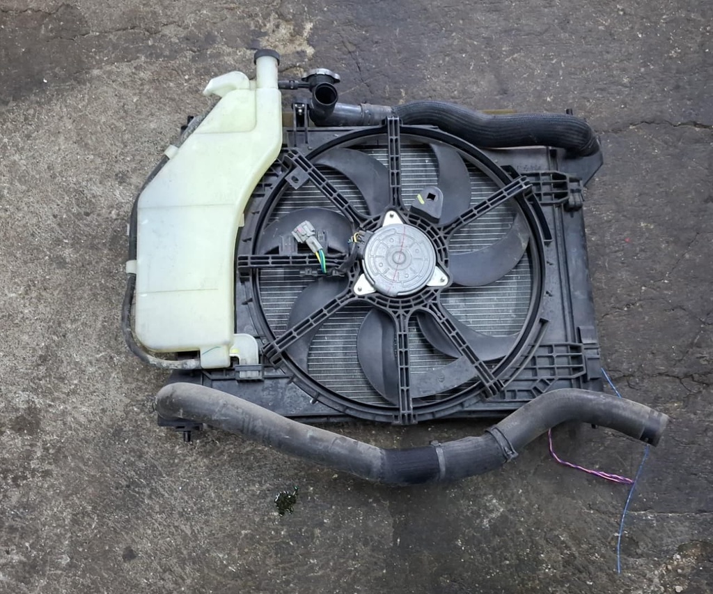 PAQUETE DE ENFRIAMENTO NISSAN SENTRA 2013