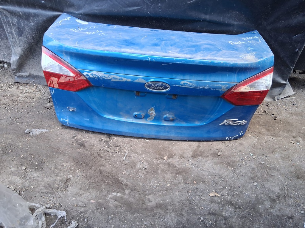 BAUL FORD FIESTA 2015 