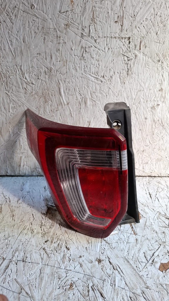 STOP LH FORD EXPLORER 2018 
