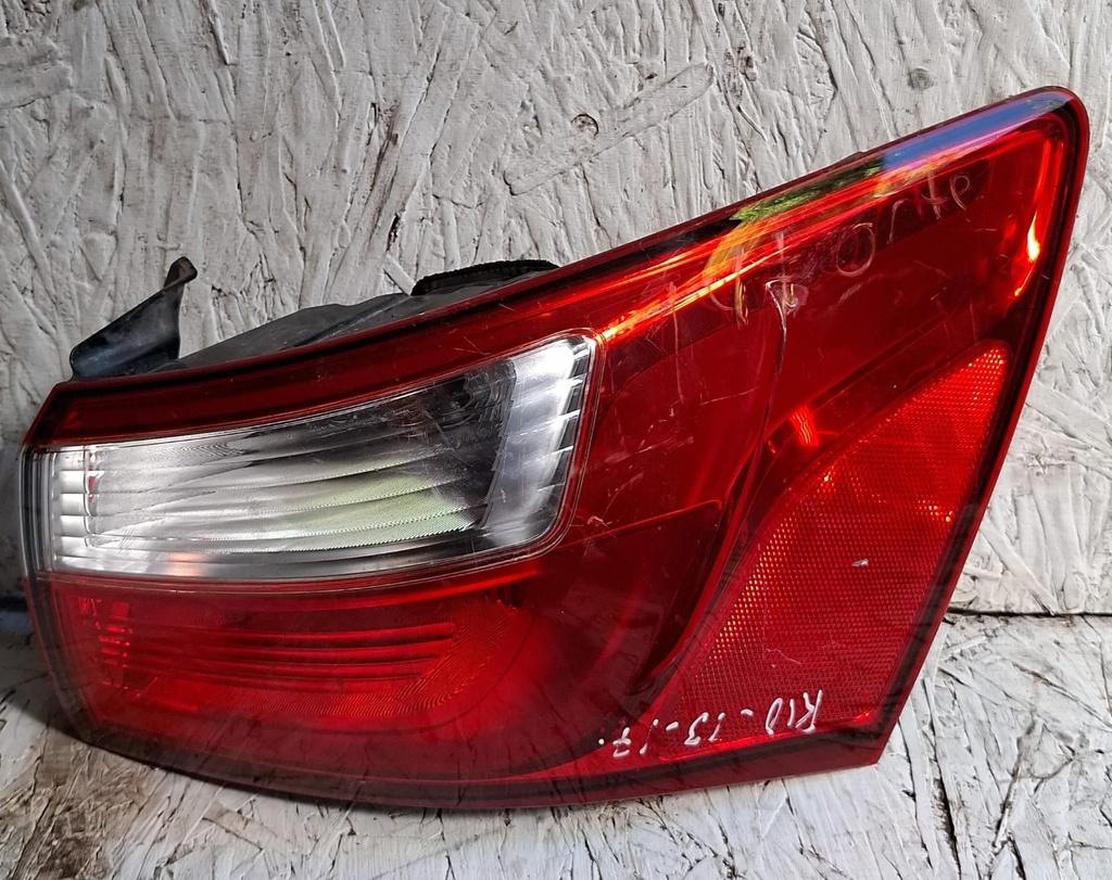 STOP RH KIA RIO 2014