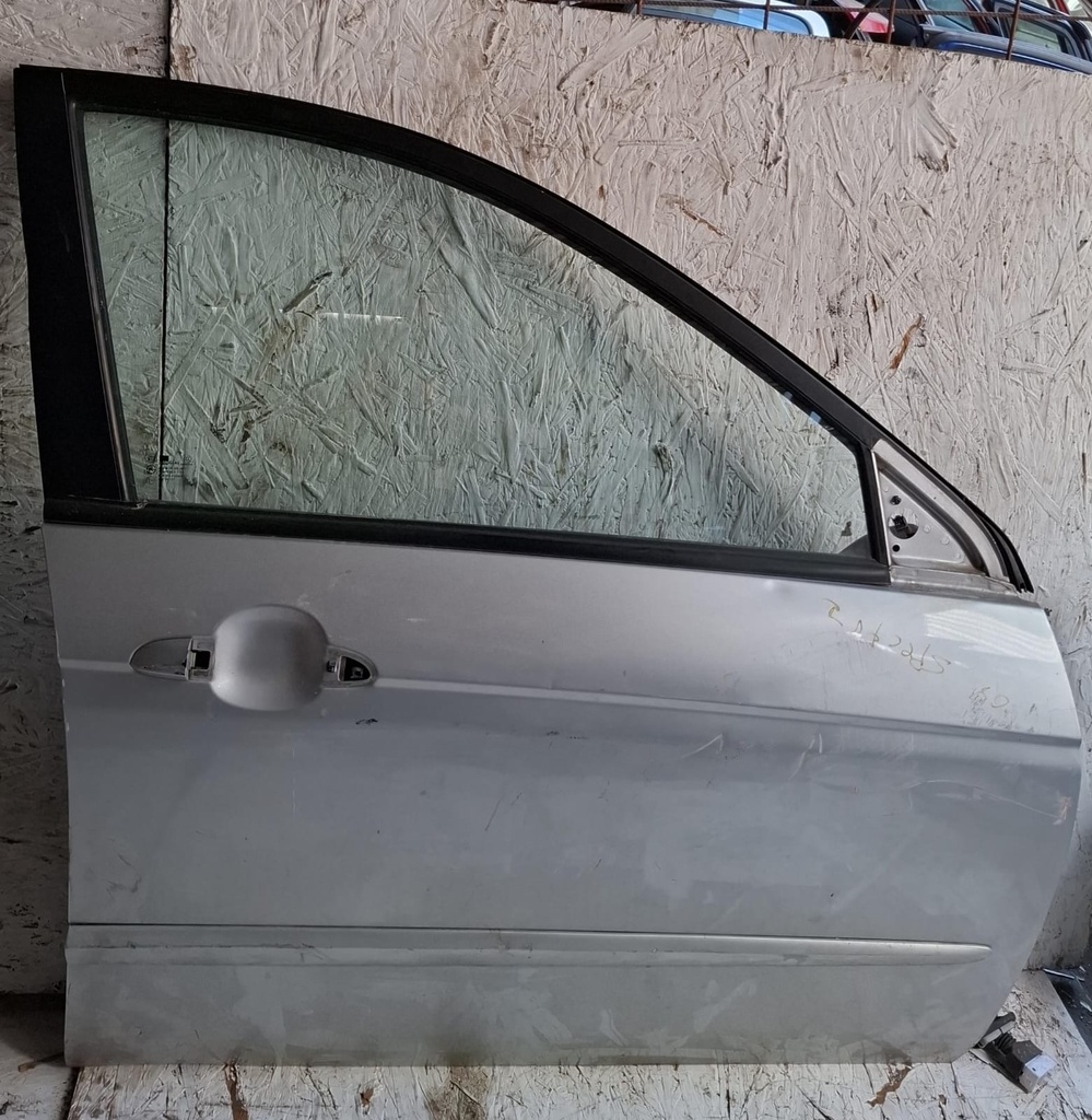 PUERTA RH DELANTERA KIA SPECTRA 2008
