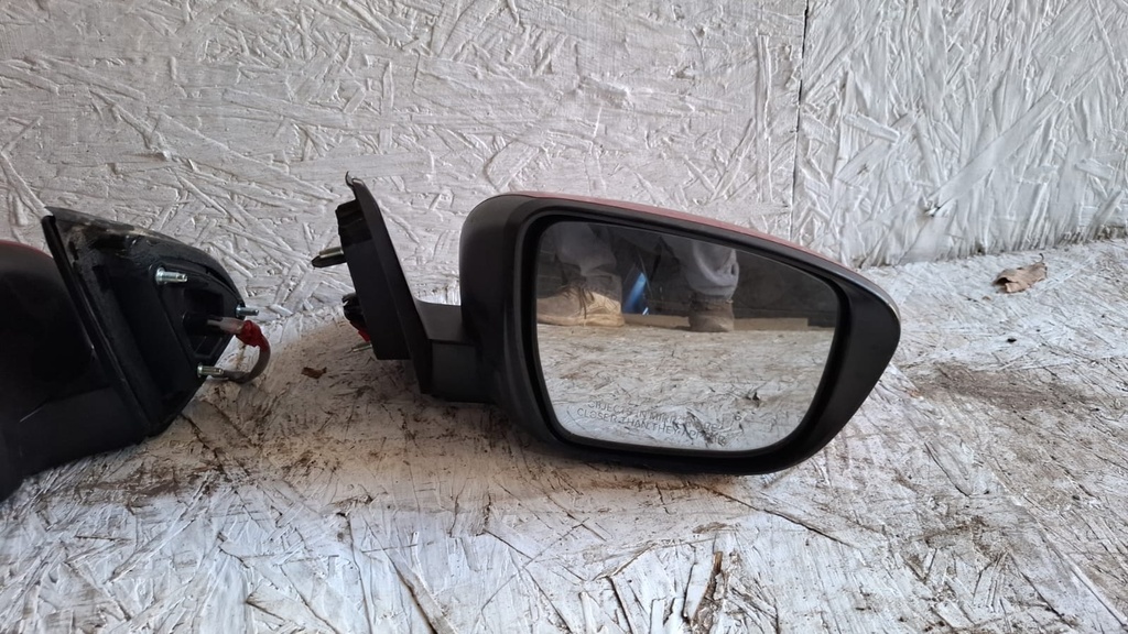 RETROVISOR RH NISSAN ROGUE 2017 ROJA C7