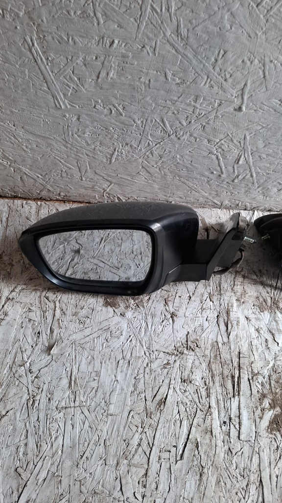 RETROVISOR LH NISSAN ROGUE SPORT 2017 GRIS C7