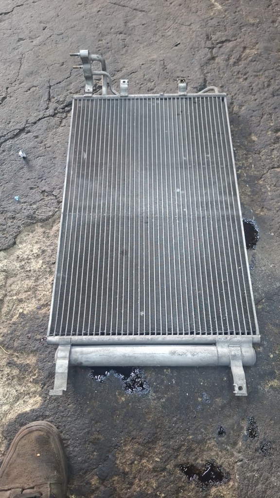 CONDENSADOR KIA SPECTRA 2008
