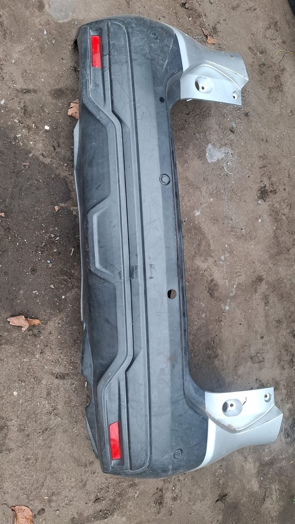 BUMPER TRASERO NISSAN KICKS 2020