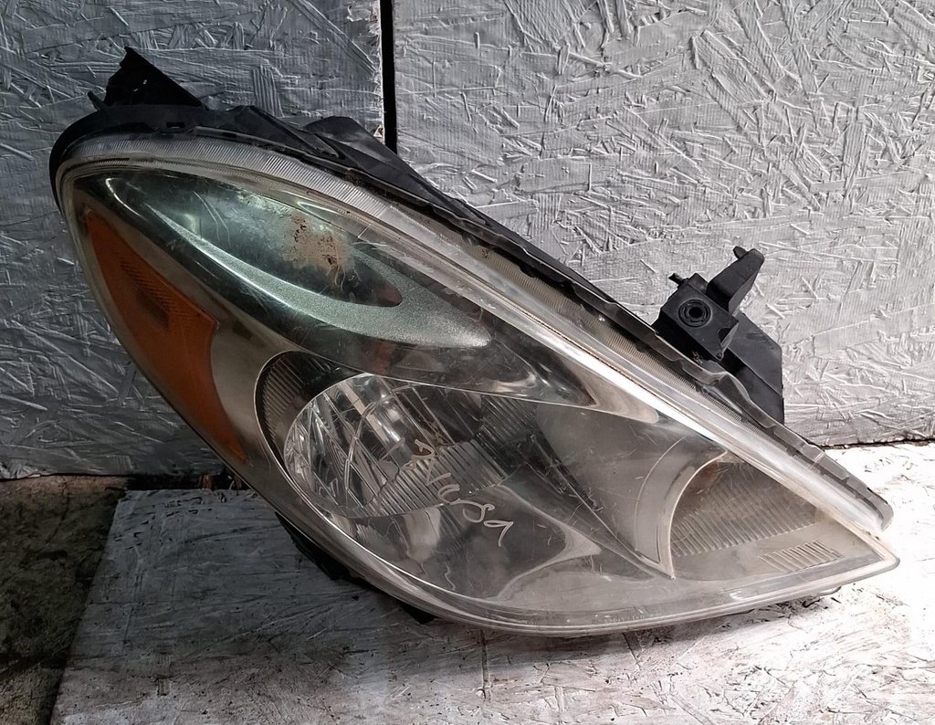 FARO RH NISSAN VERSA 2013
