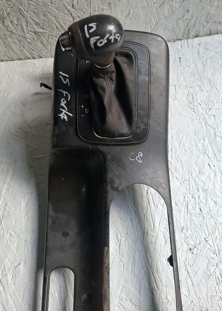 PALANCA KIA FORTE 2015 C8