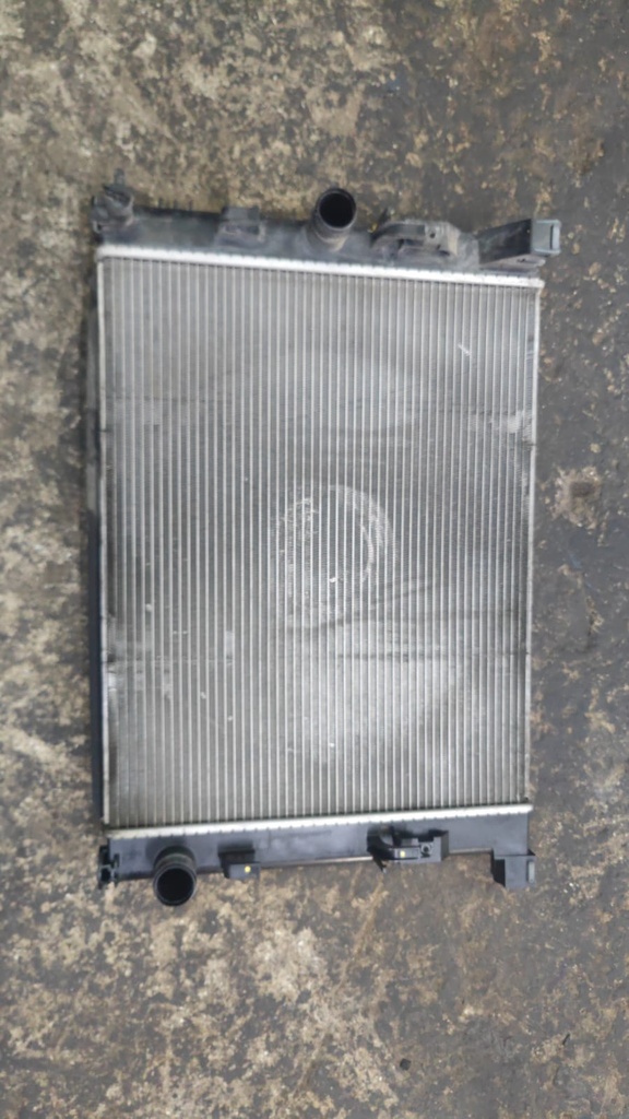RADIADOR NISSAN SENTRA 2020 C8 
