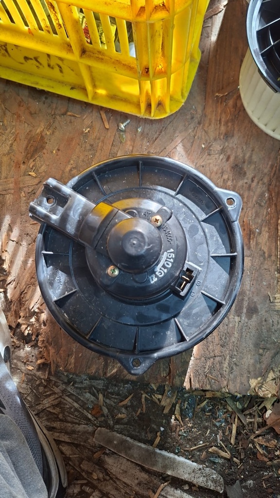 BLOWER COROLLA 2005