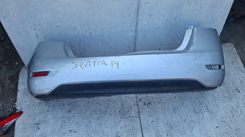 BUMPER TRASERO SENTRA 2014