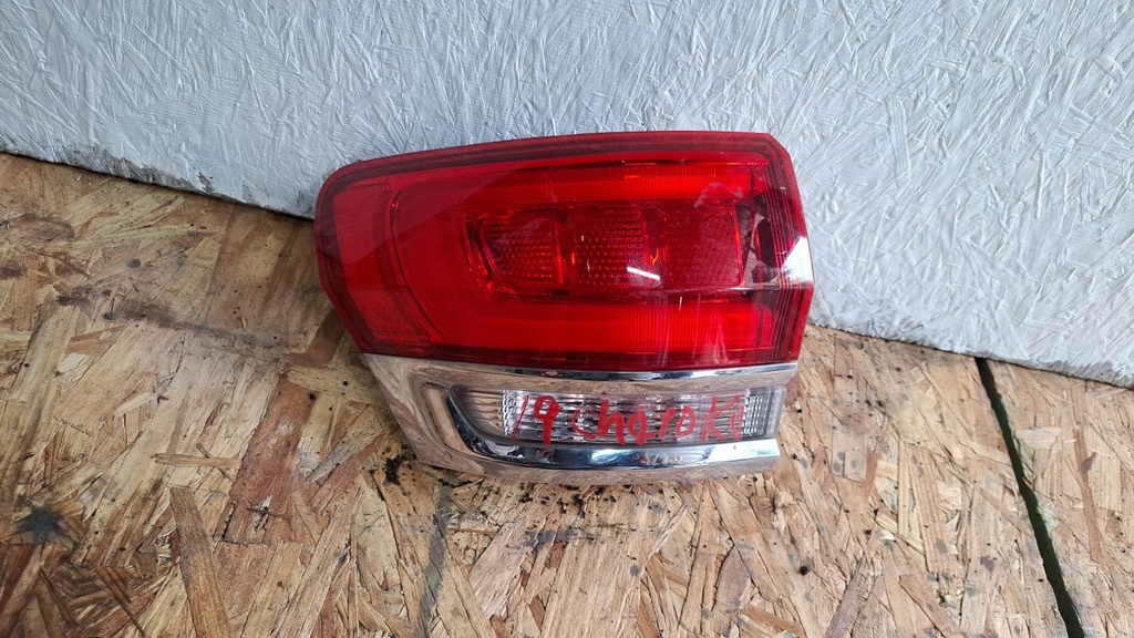 STOP LH GRAN CHEROKEE 2019