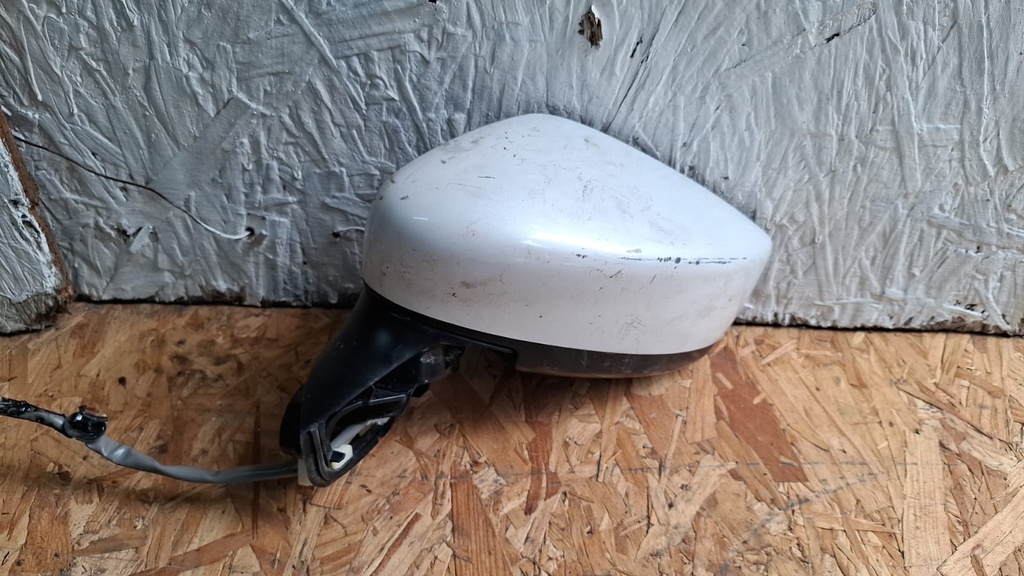 RETROVISOR LH VERSA 2025