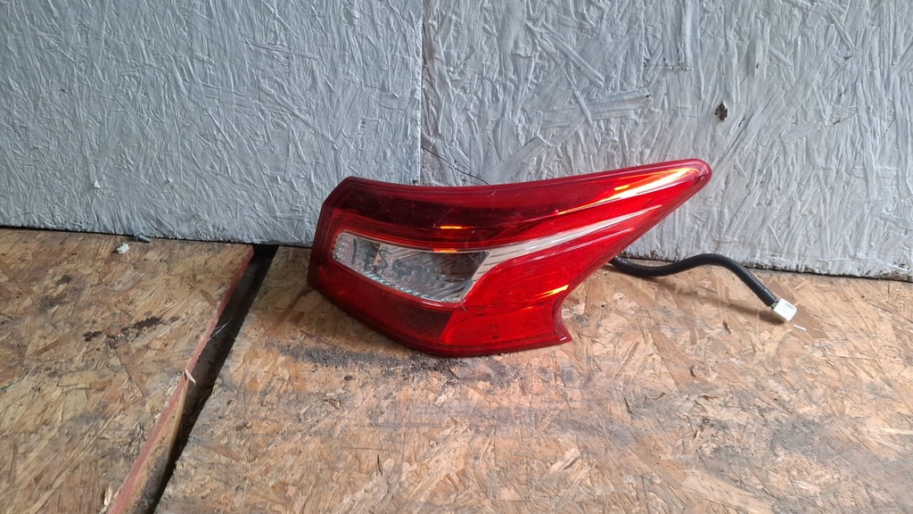 STOP RH SENTRA 2017