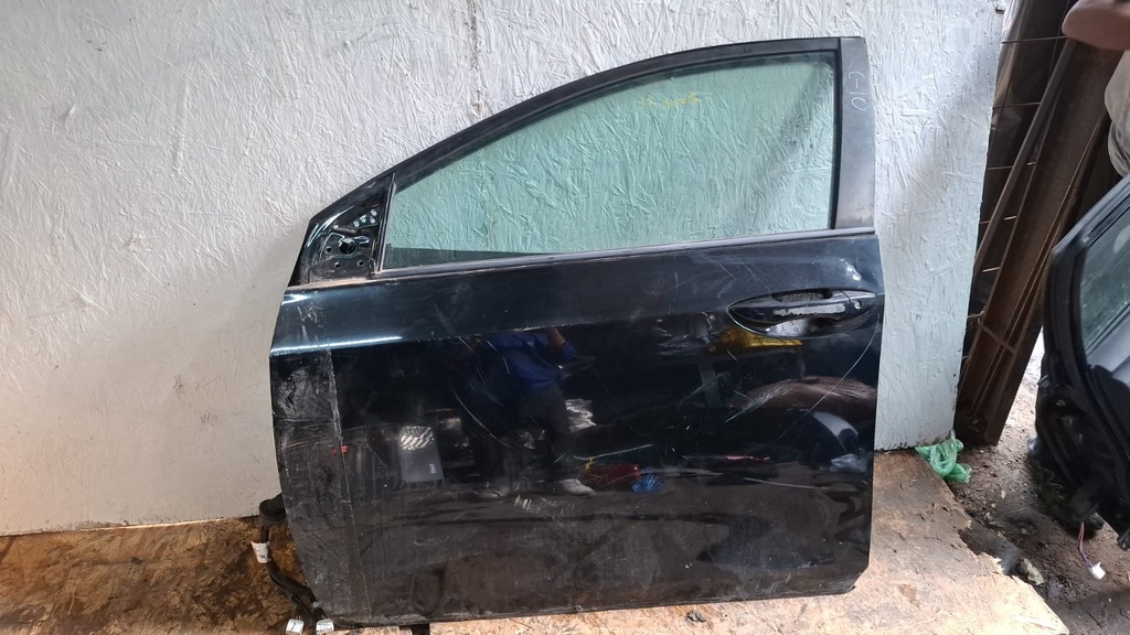 PUERTA LH COROLLA 2017