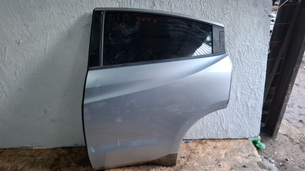 PUERTA LT HRV 2016