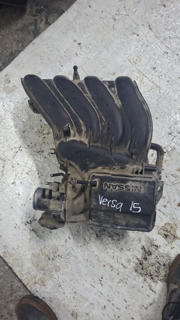 MANIFOLD NISSAN VERSA 2015